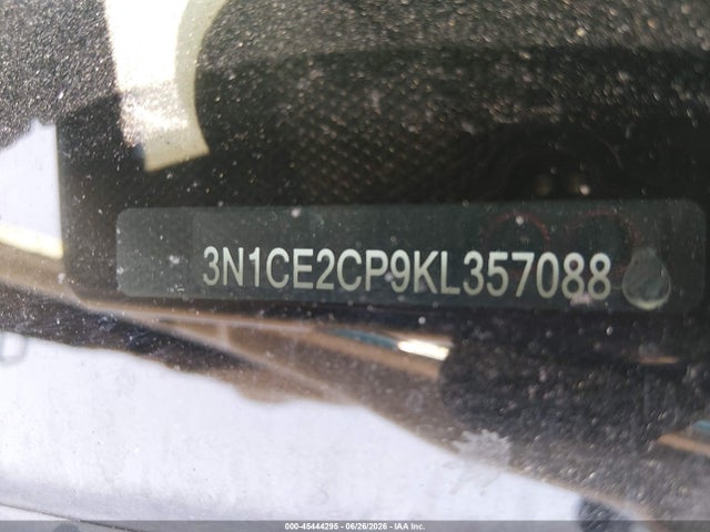 2019 Nissan VERSA NOTE SV photo 9
