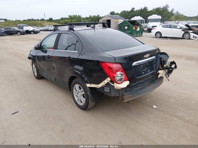 صورة 3 لـ 2013 Chevrolet SONIC LT AUTO