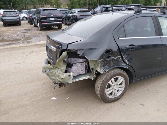 صورة 6 لـ 2013 Chevrolet SONIC LT AUTO