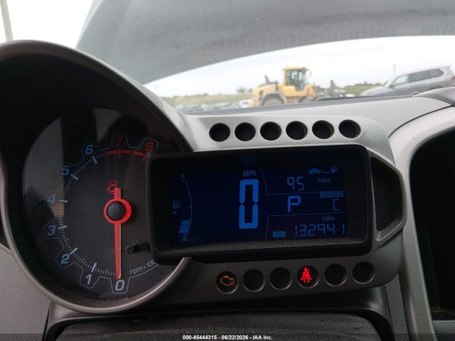 صورة 7 لـ 2013 Chevrolet SONIC LT AUTO