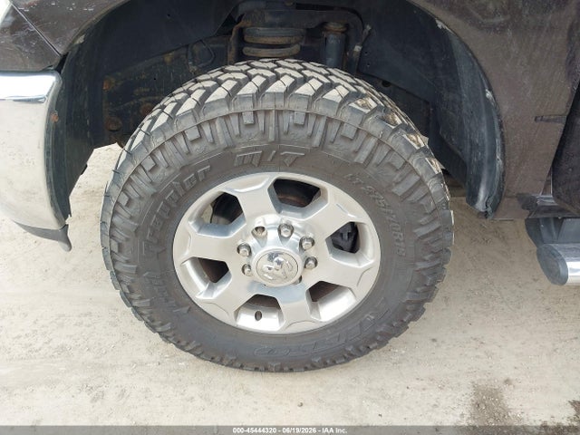 صورة 6 لـ 2017 RAM 2500 BIG HORN 4X4 8' BOX
