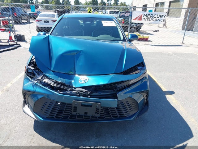 2026 Toyota CAMRY SE photo 6