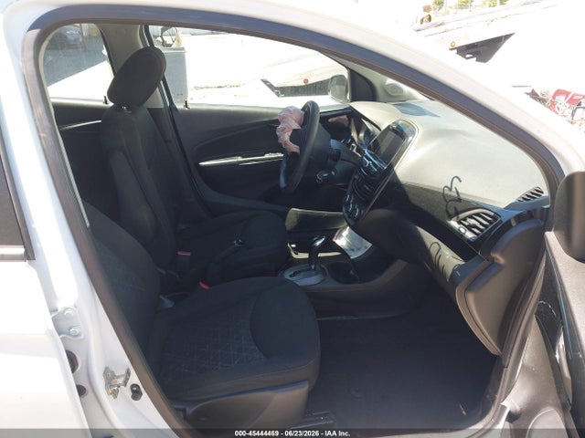 صورة 5 لـ 2020 Chevrolet SPARK FWD 1LT AUTOMATIC