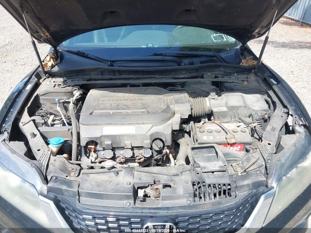 صورة 10 لـ 2015 Honda ACCORD EX-L V-6