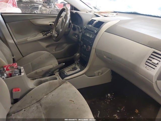 2010 Toyota COROLLA LE 照片 5