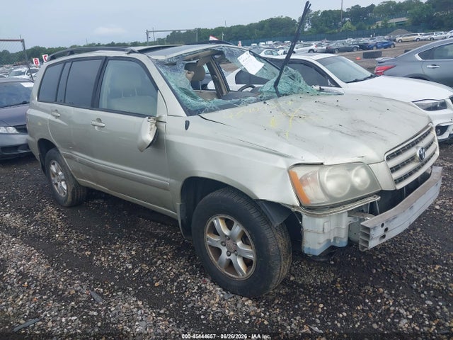 2003 TOYOTA HIGHLANDE V6