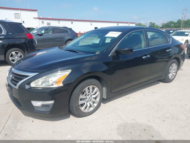 2013 Nissan ALTIMA 2.5 S — фото 2