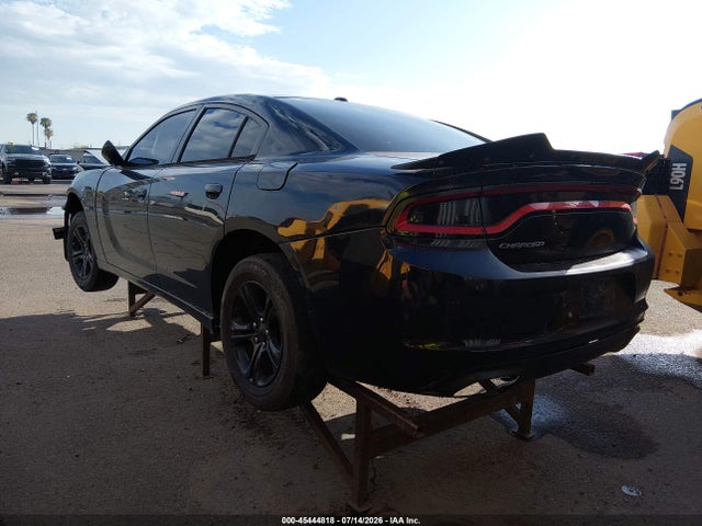 2015 Dodge CHARGER SE — фото 3