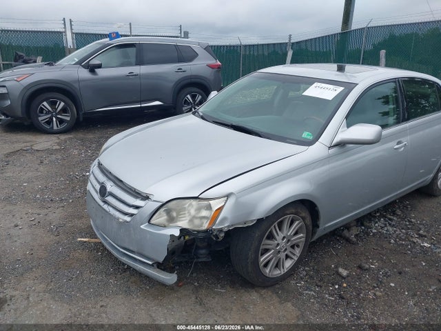 2007 Toyota AVALON LIMITED photo 6