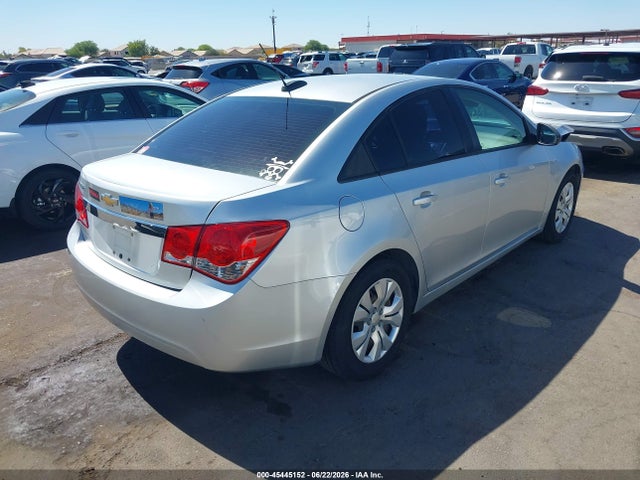 2016 Chevrolet CRUZE LIMITED LS AUTO — фото 4