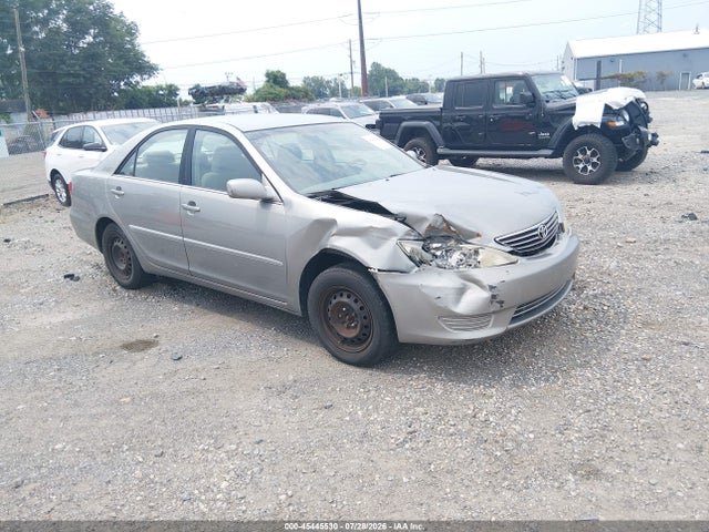 2005 TOYOTA CAMRY LE