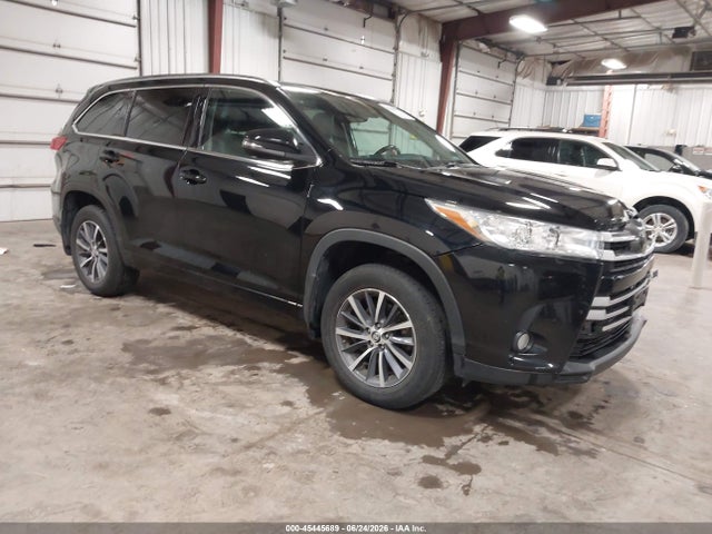2018 TOYOTA HIGHLANDE XLE