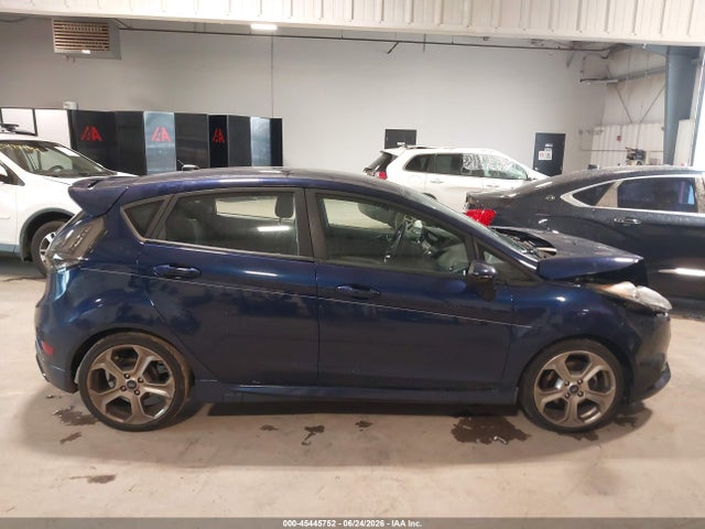 صورة 13 لـ 2016 FORD FIESTA ST