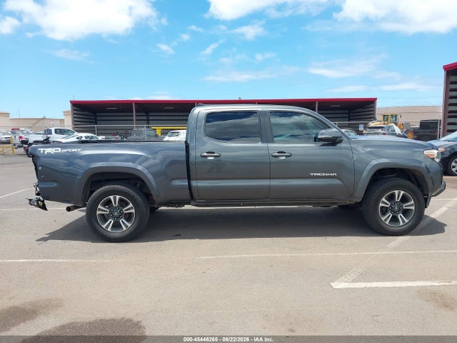 2016 Toyota TACOMA SR5 照片 13
