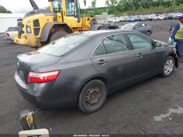 2007 Toyota CAMRY LE thumbnail 4