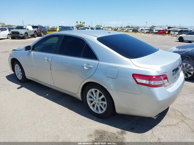 2010 Toyota CAMRY XLE V6 照片 3