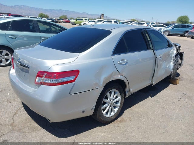 2010 Toyota CAMRY XLE V6 照片 4