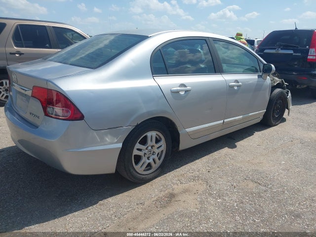 2008 Honda CIVIC LX 照片 4