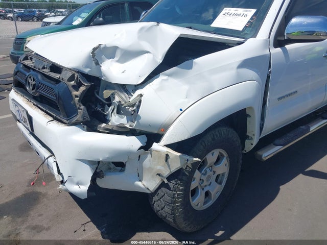 صورة 6 لـ 2015 Toyota TACOMA BASE V6