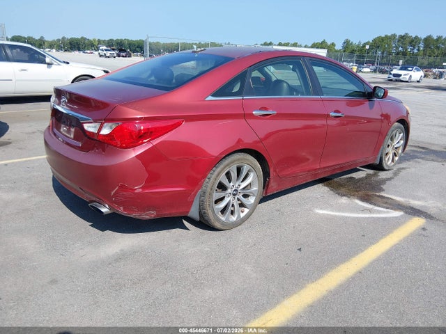 2013 Hyundai SONATA SE — фото 4