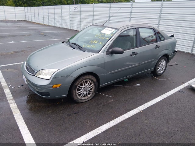 2005 FORD FOCUS ZX4 — фото 2