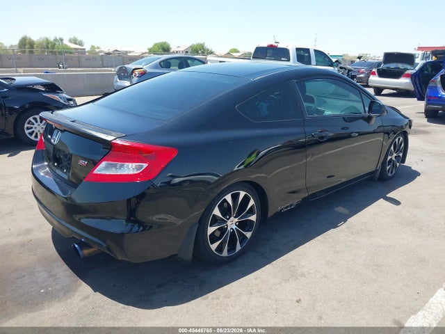 صورة 4 لـ 2013 Honda CIVIC SI