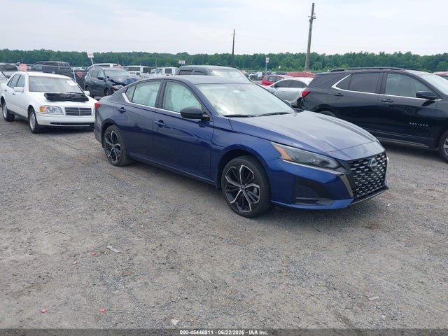 2023 NISSAN ALTIMA SR FWD