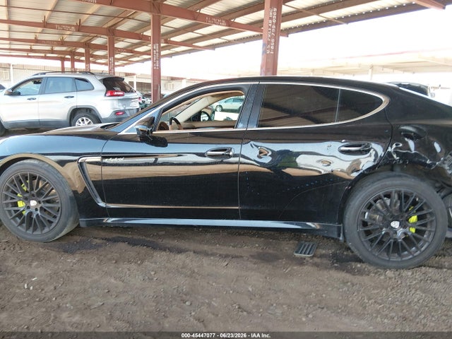 2014 Porsche PANAMERA E-HYBRID S 缩略图 15