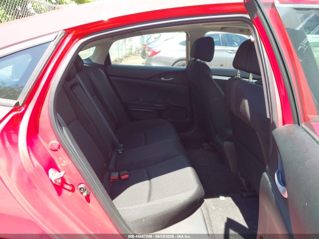 صورة 8 لـ 2016 Honda CIVIC EX-T