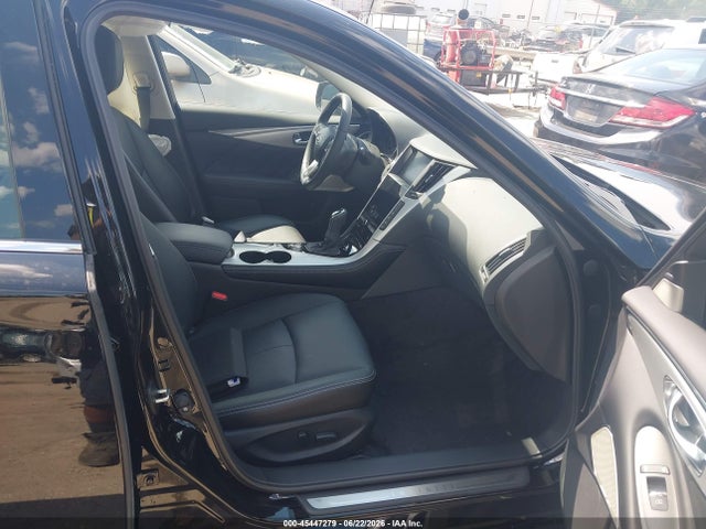 صورة 5 لـ 2024 Infiniti Q50 LUXE