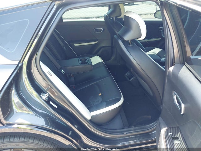 2025 KIA K4 GT-LINE photo 8
