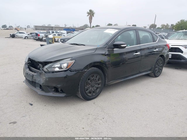 2019 Nissan SENTRA SR 照片 2