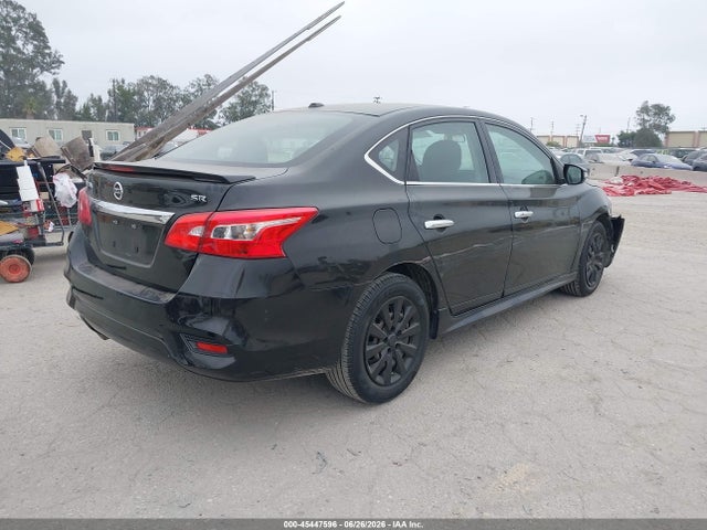 2019 Nissan SENTRA SR 照片 4
