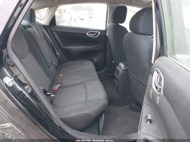 2019 Nissan SENTRA SR 照片 8