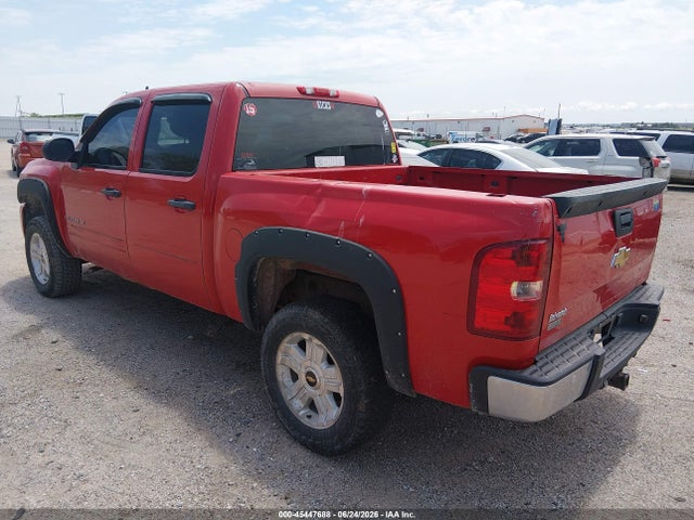 صورة 3 لـ 2011 Chevrolet SILVERADO 1500 LT