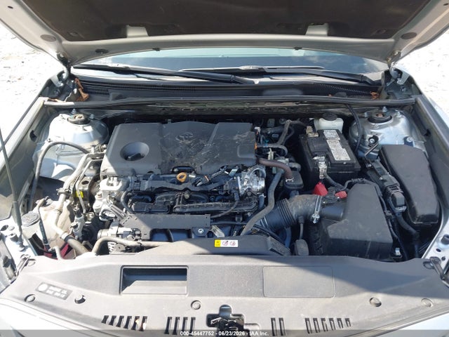 صورة 10 لـ 2021 Toyota CAMRY SE