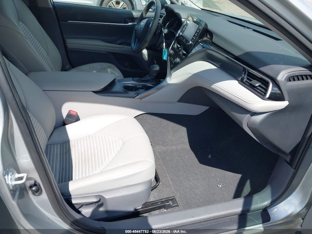 صورة 5 لـ 2021 Toyota CAMRY SE