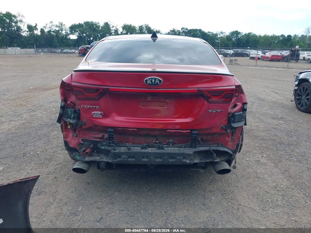 صورة 6 لـ 2021 KIA FORTE GT