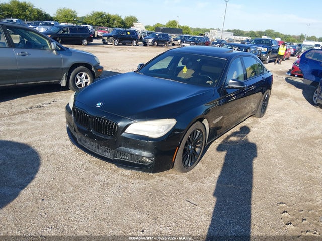 2014 BMW 750LI 照片 2