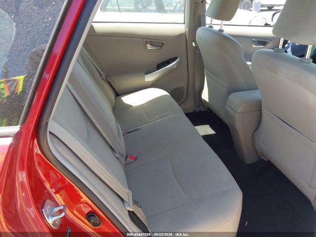 2012 Toyota PRIUS THREE photo 8