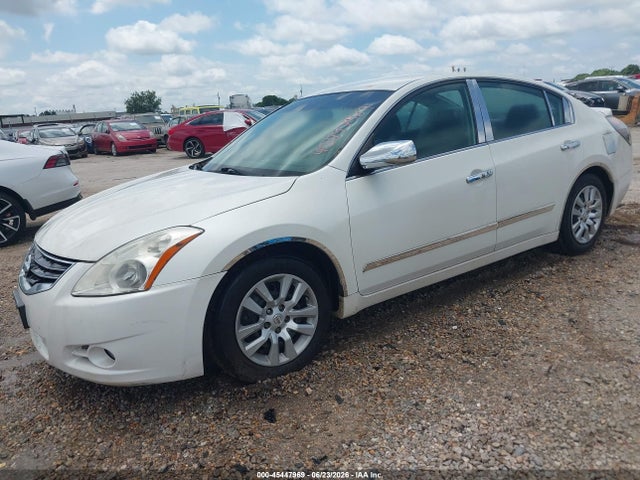 2012 Nissan ALTIMA 2.5 S — фото 2