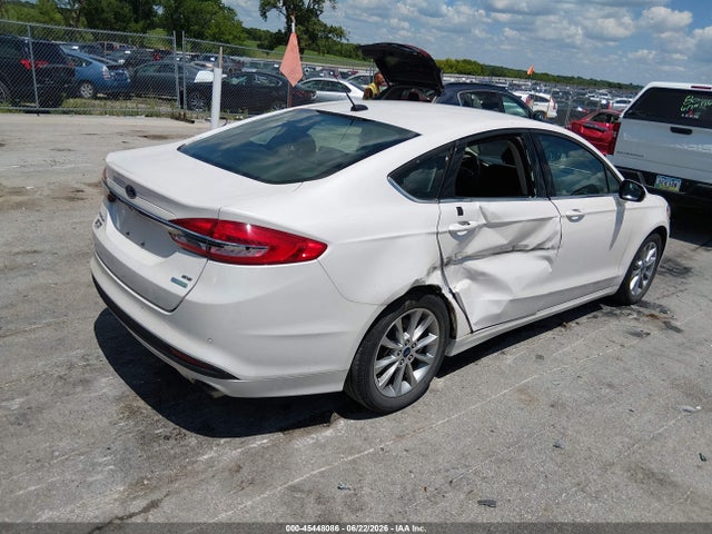 صورة 4 لـ 2017 FORD FUSION SE