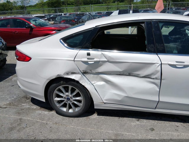 صورة 6 لـ 2017 FORD FUSION SE
