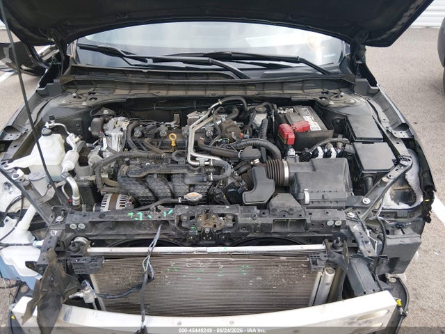 صورة 10 لـ 2022 Nissan ALTIMA SR FWD