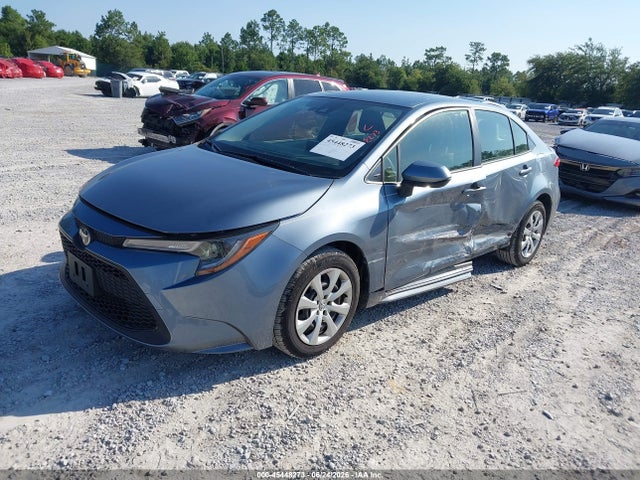 2021 Toyota COROLLA LE photo 2