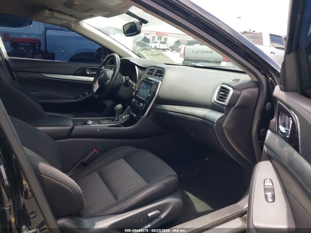 صورة 5 لـ 2016 Nissan MAXIMA 3.5 S