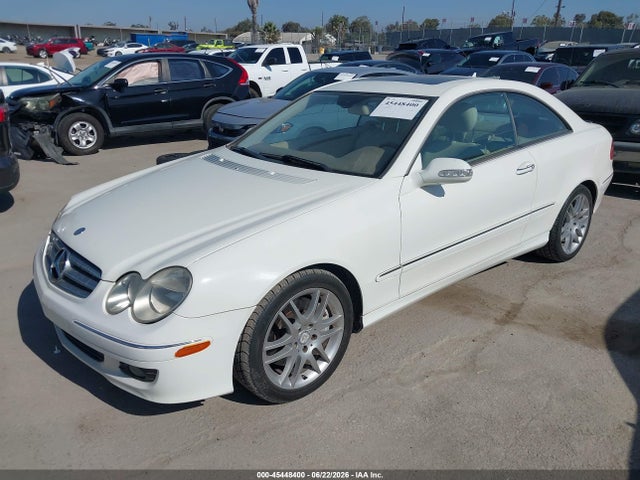 2009 Mercedes-BENZ CLK 照片 2