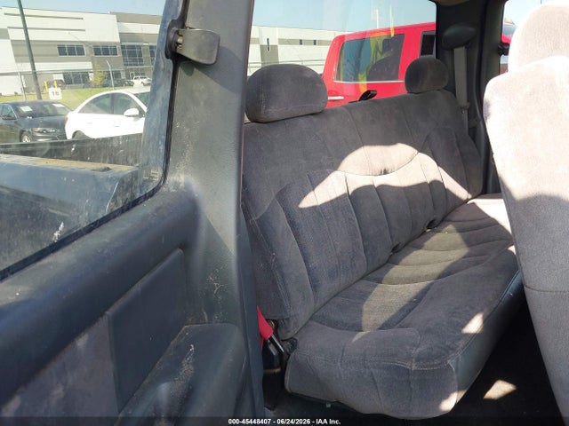 صورة 8 لـ 2001 Chevrolet SILVERADO 1500 LS
