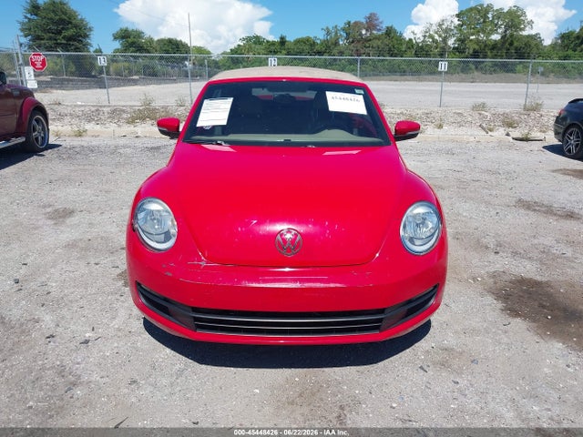 2014 Volkswagen BEETLE 2.5L — миниатюра 12
