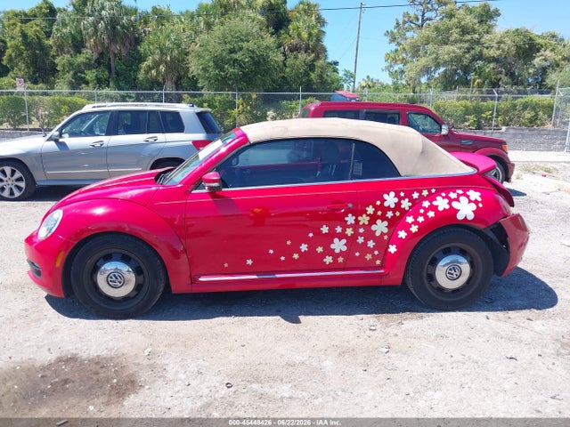 2014 Volkswagen BEETLE 2.5L — миниатюра 14